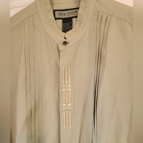 New Step Men's Caribbean Island Shirt, Size:  Large Color: Tan - Picture 9 of 16